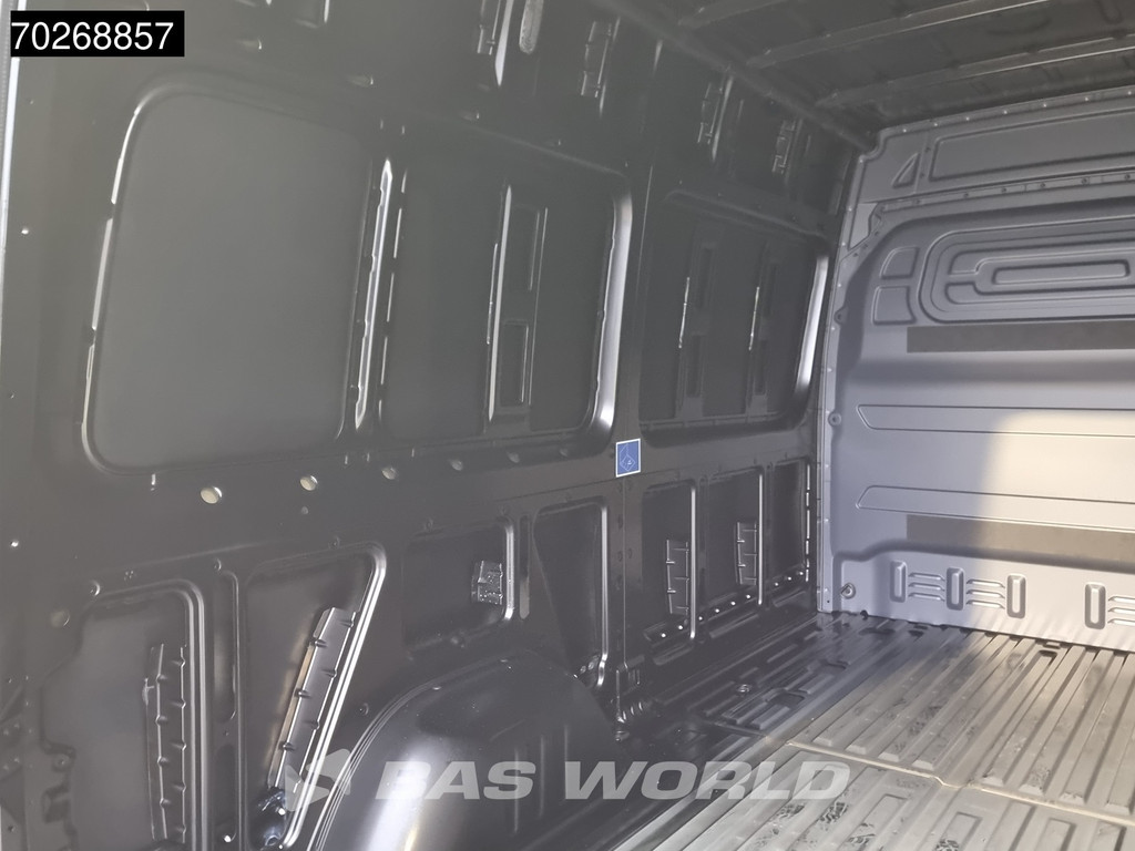 Mercedes-Benz Sprinter 319 CDI Automaat L2H2 model 2025 Camera MBUX LED Airco Cruise Airco Cruise control 14