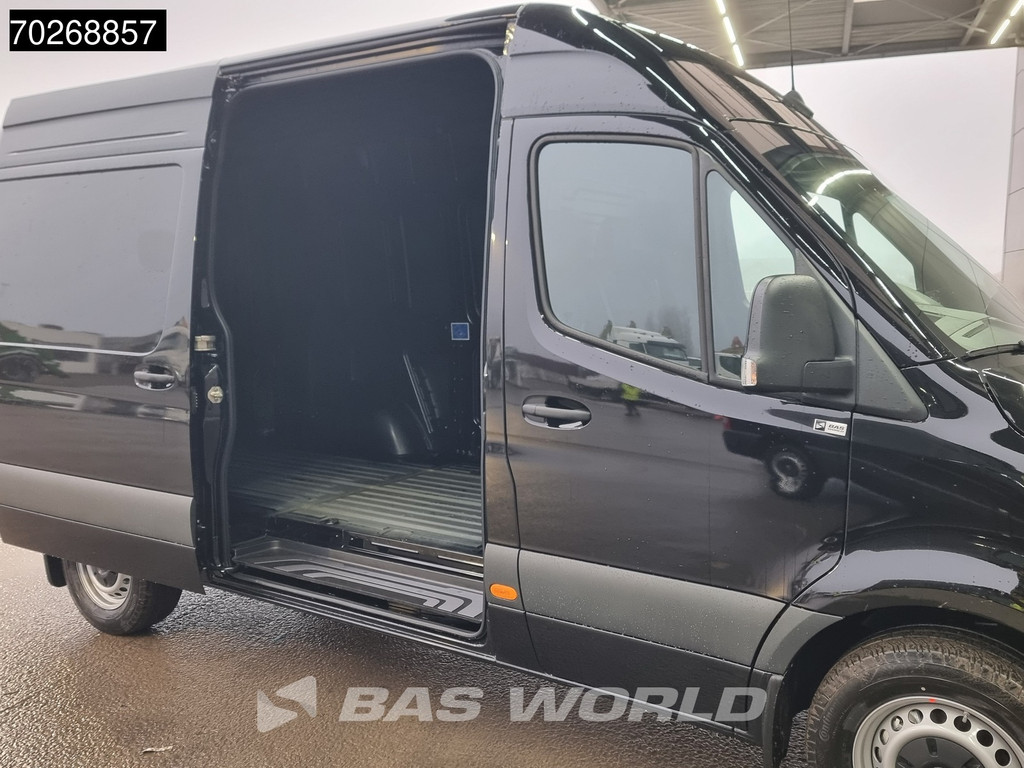 Mercedes-Benz Sprinter 319 CDI Automaat L2H2 model 2025 Camera MBUX LED Airco Cruise Airco Cruise control 7