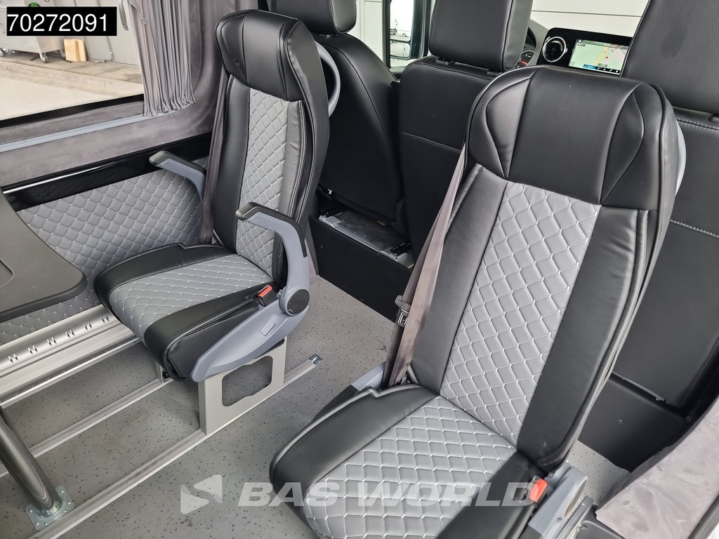 Mercedes-Benz Sprinter 319 CDI Automaat VIP Personenvervoer Taxi TV Webasto klima Kombi Tourer Navi LED Airco Cruise control 11