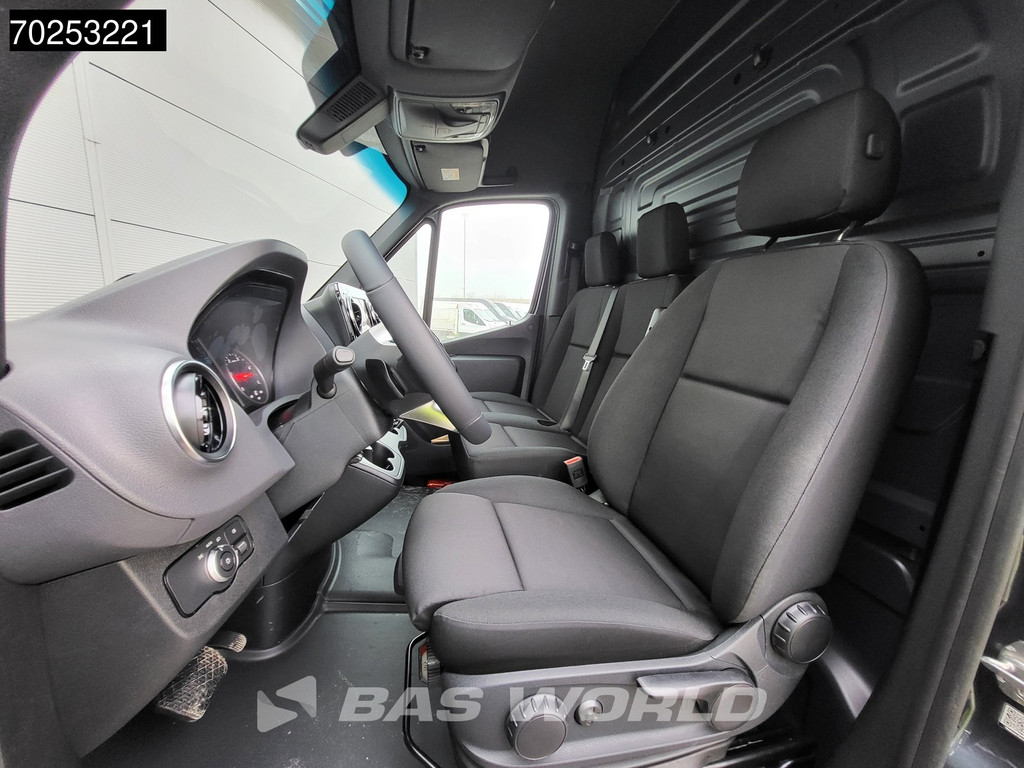 Mercedes-Benz Sprinter 319 CDI LED Airco Cruise control 13