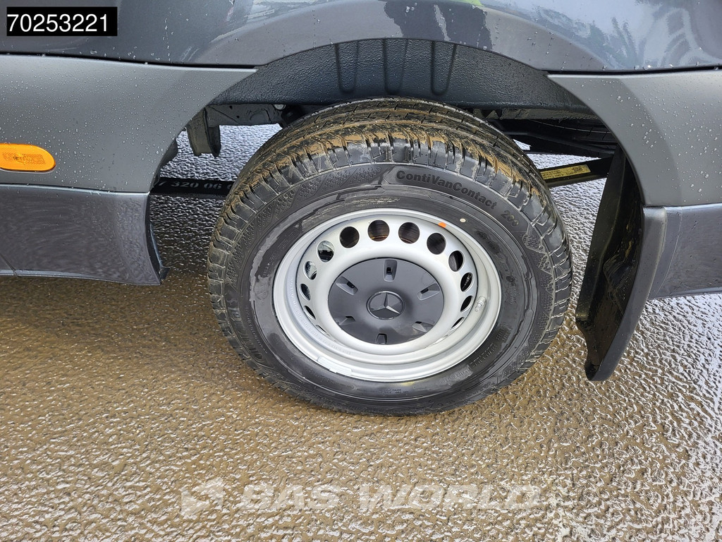 Mercedes-Benz Sprinter 319 CDI LED Airco Cruise control 9