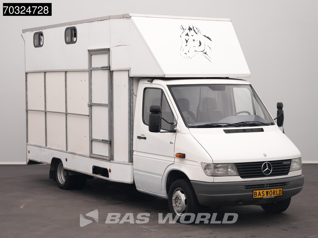 Mercedes-Benz Sprinter 412 D Dubbellucht Paardenwagen Horsetruck Pferdenwagen Veevervoer 5