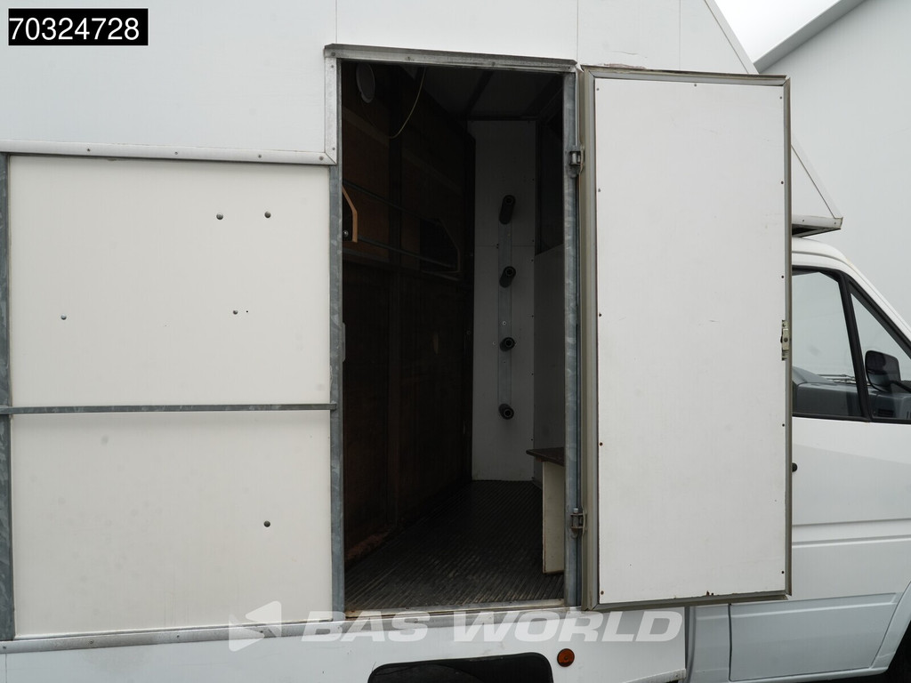 Mercedes-Benz Sprinter 412 D Dubbellucht Paardenwagen Horsetruck Pferdenwagen Veevervoer 8