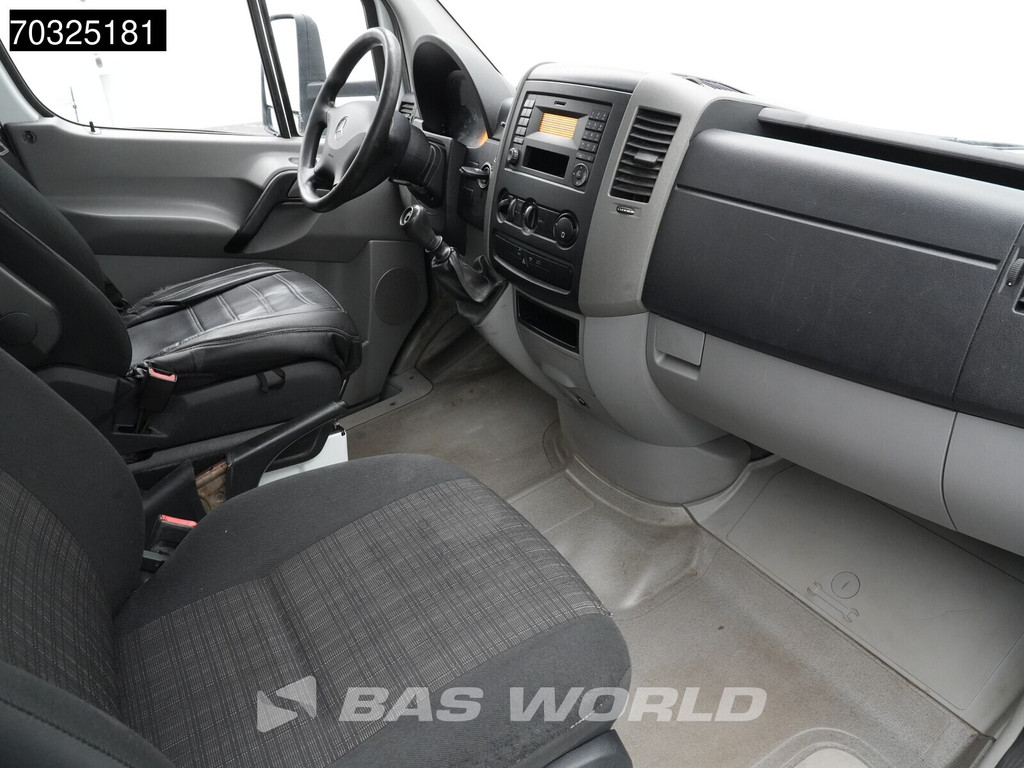 Mercedes-Benz Sprinter 413 CDI Euro6 Dubbel Cabine Open Laadbak Trekhaak Zwaailampen Pritsche DC Doka Trekhaak 12