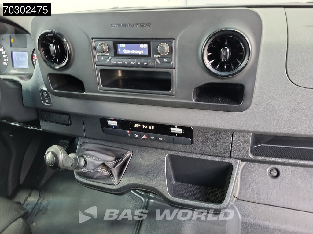 Mercedes-Benz Sprinter 514 CDI Dubbel Cabine Kipper met Kist Dubbellucht 3,5t Trekhaak Airco Cruise Euro6 Tipper Benne Kipper DC Doka Airco Trekhaak Cruise control 15