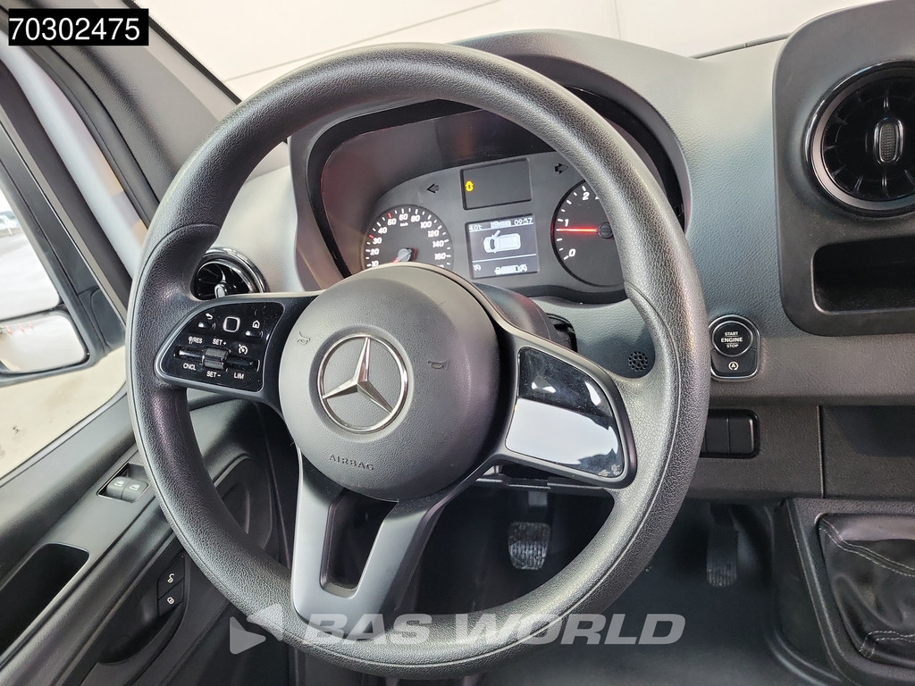 Mercedes-Benz Sprinter 514 CDI Dubbel Cabine Kipper met Kist Dubbellucht 3,5t Trekhaak Airco Cruise Euro6 Tipper Benne Kipper DC Doka Airco Trekhaak Cruise control 18