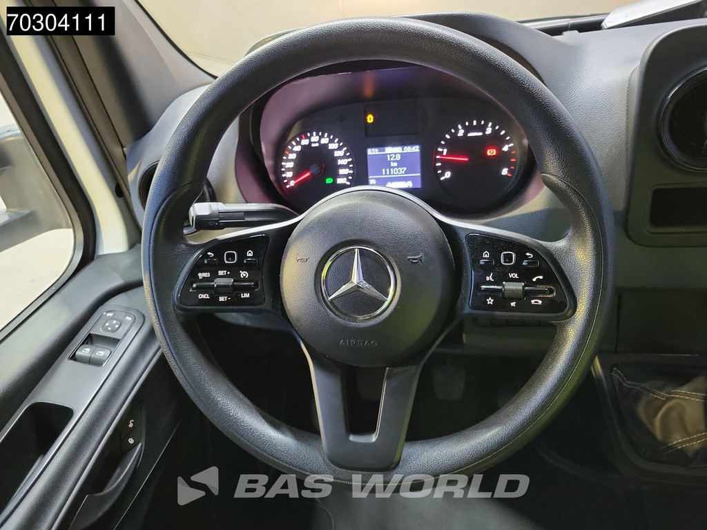 Mercedes-Benz Sprinter 514 CDI Dubbellucht Bakwagen Achterdeuren Airco Cruise MBUX CarPlay Euro6 Meubelbak Koffer Airco Cruise control 14