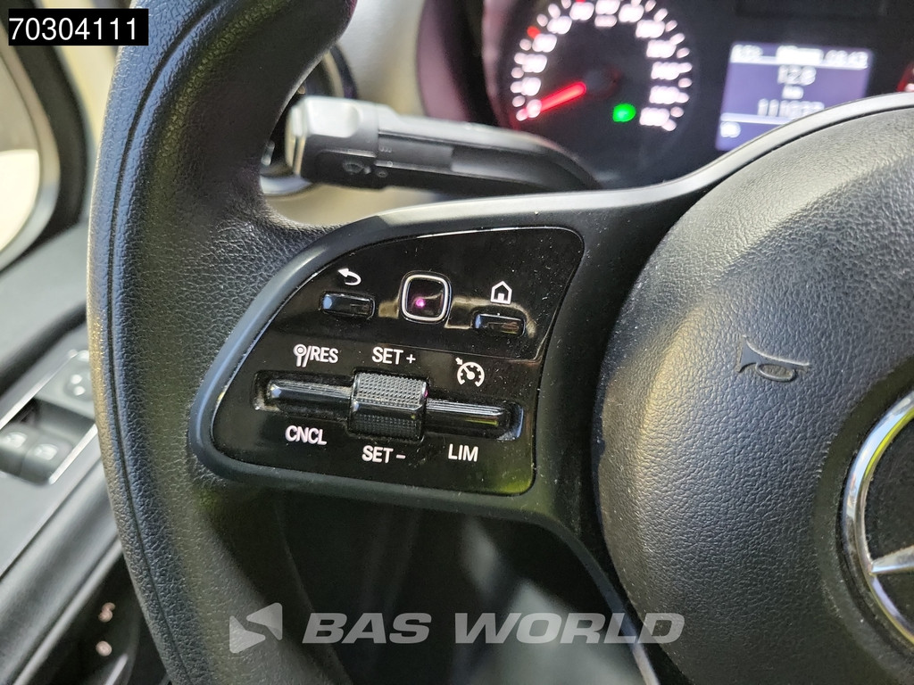 Mercedes-Benz Sprinter 514 CDI Dubbellucht Bakwagen Achterdeuren Airco Cruise MBUX CarPlay Euro6 Meubelbak Koffer Airco Cruise control 15