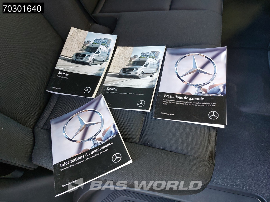 Mercedes-Benz Sprinter 514 CDI Dubbellucht Bakwagen Airco Cruise MBUX CarPlay Euro6 Meubelbak Koffer Airco Cruise control 17