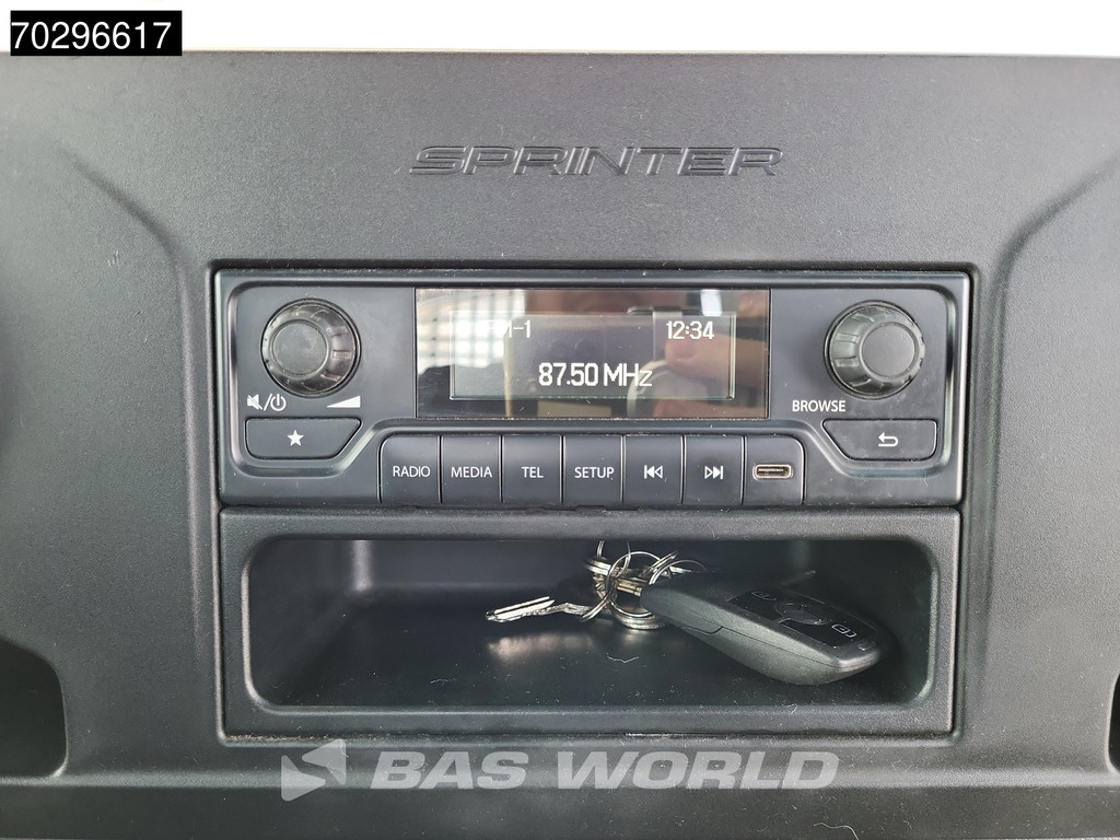 Mercedes-Benz Sprinter 514 CDI Kipper met Kist Dubbellucht 3,5t Trekhaak Airco Cruise Euro6 Tipper Benne Kieper Airco Trekhaak Cruise control 18