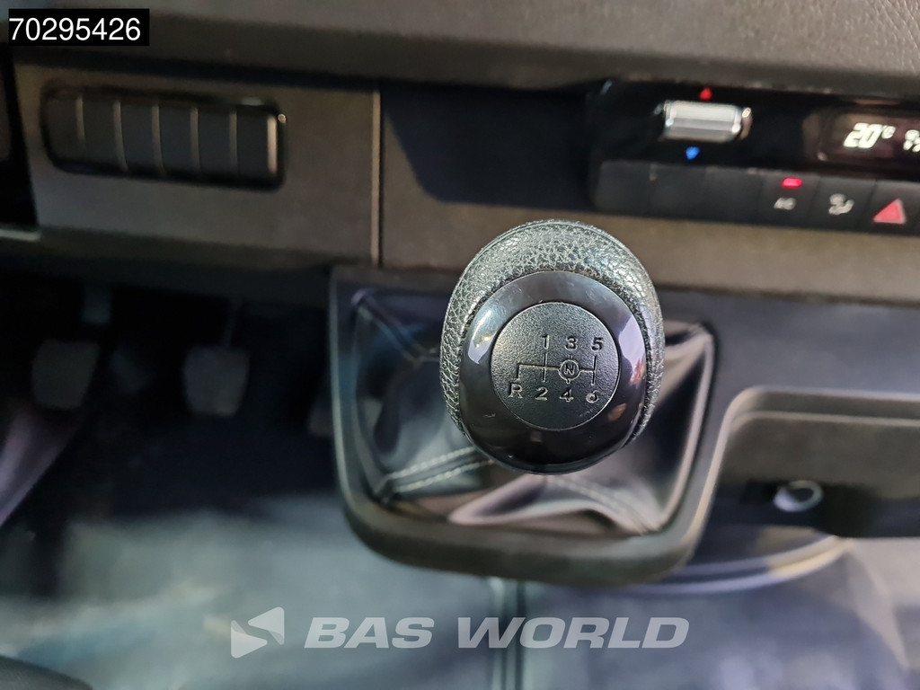 Mercedes-Benz Sprinter 514 CDI Laadklep Dubbellucht Zijdeur Bakwagen Airco Cruise MBUX CarPlay DHollandia Euro6 Meubelbak Koffer Airco Cruise control 16