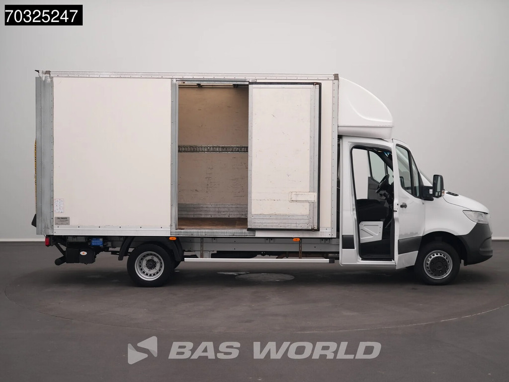 Mercedes-Benz Sprinter 514 CDI Laadklep Dubbellucht Zijdeur Bakwagen Navi Airco Cruise Camera Euro6 Meubelbak Koffer Airco Cruise control 7