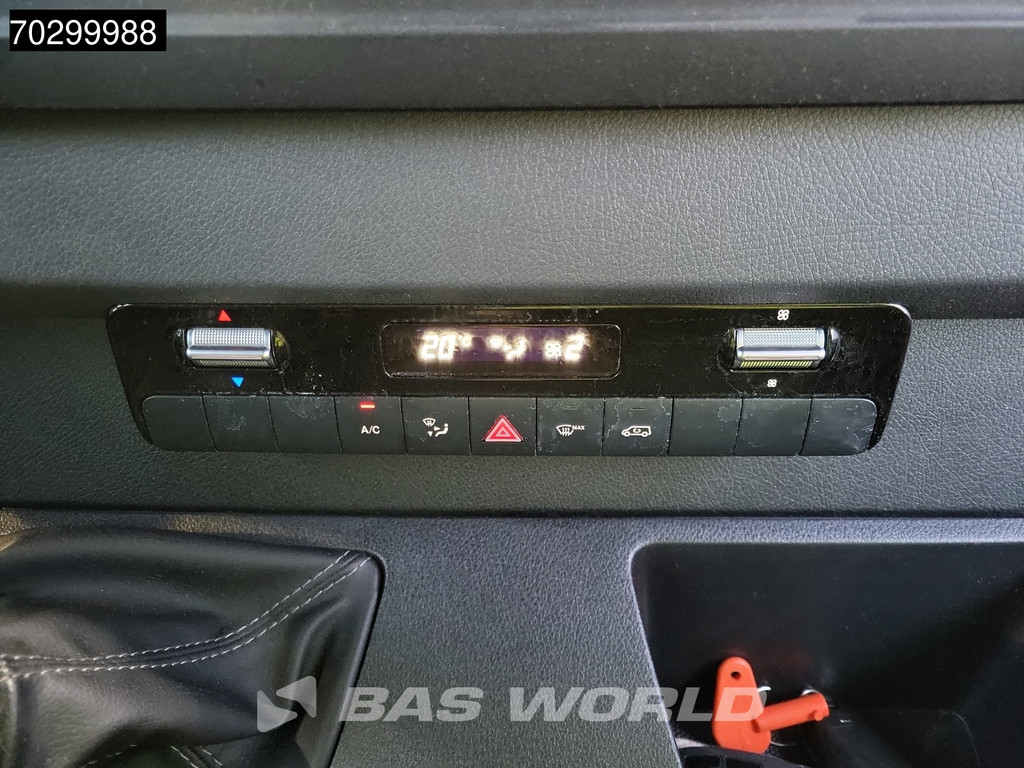 Mercedes-Benz Sprinter 514 CDI Laadklep Zijdeur Dubbellucht Bakwagen Airco Cruise DHollandia Euro6 Meubelbak Koffer Airco Cruise control 16