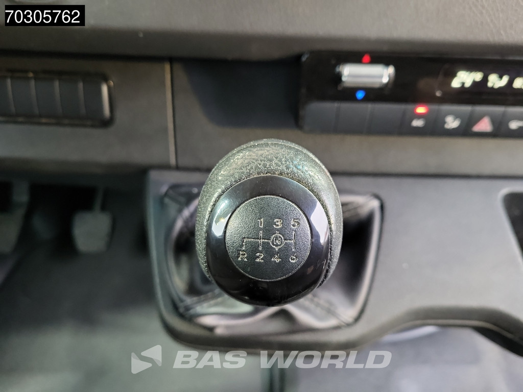 Mercedes-Benz Sprinter 514 CDI Laadklep Zijdeur Dubbellucht Bakwagen Airco Cruise DHollandia Euro6 Meubelbak Koffer Airco Cruise control 17