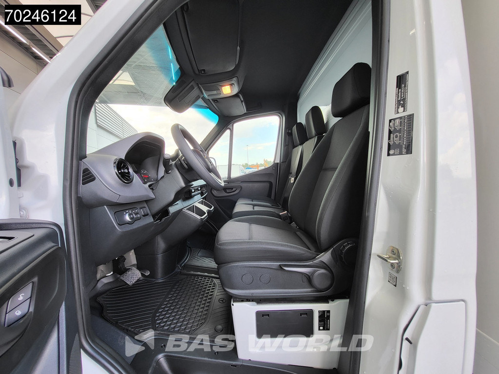 Mercedes-Benz Sprinter 515 CDI Automaat 1000kg Laadklep Zijdeur Dubbellucht Bakwagen MBUX Airco Cruise CarPlay DHollandia Euro6 Koffer Meubelbak 21m3 Airco Cruise control 11