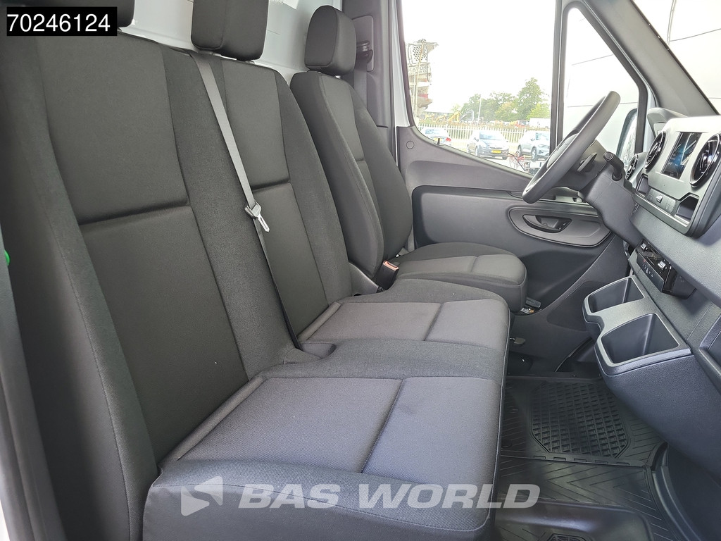 Mercedes-Benz Sprinter 515 CDI Automaat 1000kg Laadklep Zijdeur Dubbellucht Bakwagen MBUX Airco Cruise CarPlay DHollandia Euro6 Koffer Meubelbak 21m3 Airco Cruise control 13