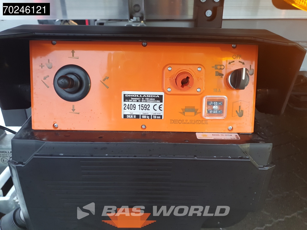 Mercedes-Benz Sprinter 515 CDI Automaat Laadklep Zijdeur Dubbellucht Bakwagen MBUX Airco Cruise MBUX Koffer Meubelbak 21m3 Airco Cruise control 10