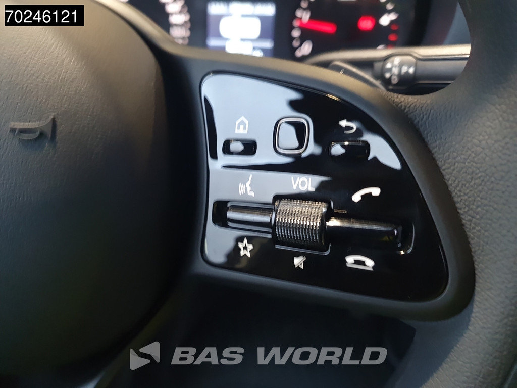 Mercedes-Benz Sprinter 515 CDI Automaat Laadklep Zijdeur Dubbellucht Bakwagen MBUX Airco Cruise MBUX Koffer Meubelbak 21m3 Airco Cruise control 18