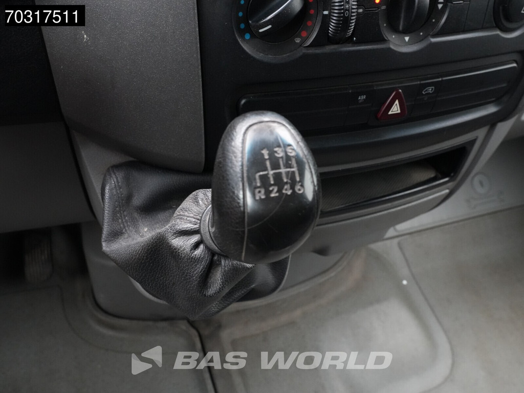 Mercedes-Benz Sprinter 515 CDI Trekhaak Zijdeur Dubbellucht Achterdeuren Bakwagen 150PK Lat om Lat Meubelbak Koffer Trekhaak 18