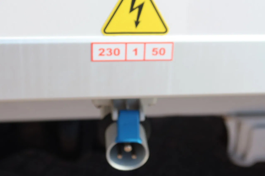 Mercedes-Benz Sprinter 516 CDI Koel/Vries + Dhollandia Klep 750 kg Carrier 300 Xarios Dag + nacht 220 Volt 12