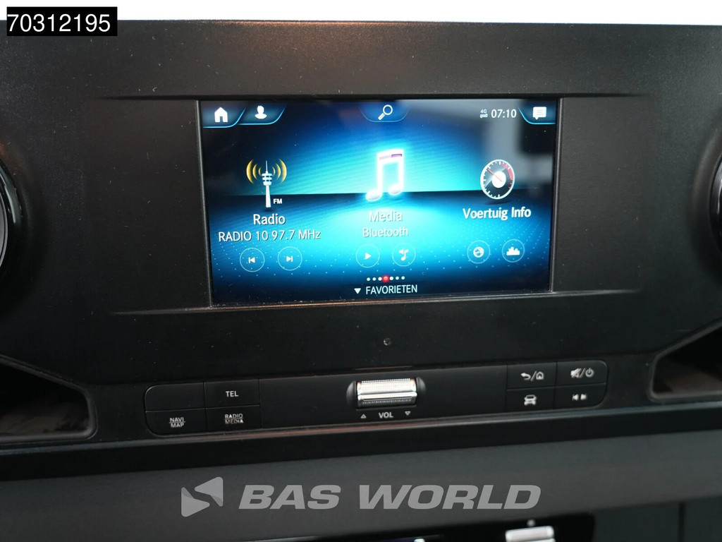 Mercedes-Benz Sprinter 516 CDI Automaat Dubbellucht 160PK Open Laadbak Navi Airco Cruise Standkachel Euro6 Pritsche Pickup Open Box Airco Cruise control 15
