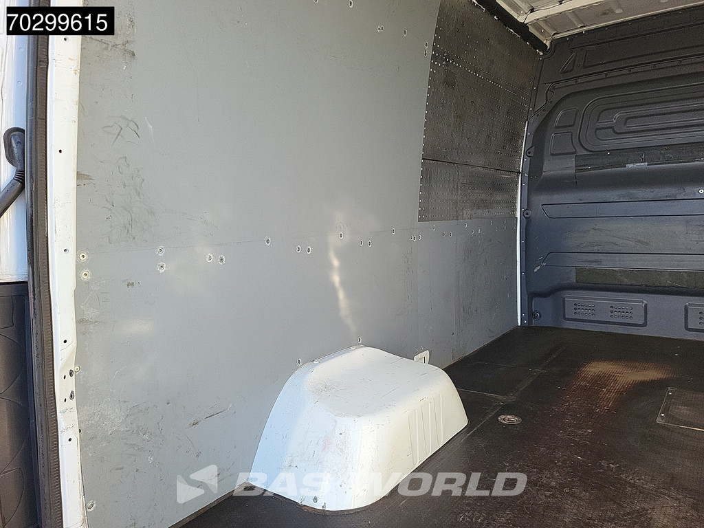 Mercedes-Benz Sprinter 516 CDI Dubbellucht Automaat 160PK L2H2 Navi Airco Cruise Camera MBUX CarPlay APK 04-2026 Euro6 L2 Airco Cruise control 8