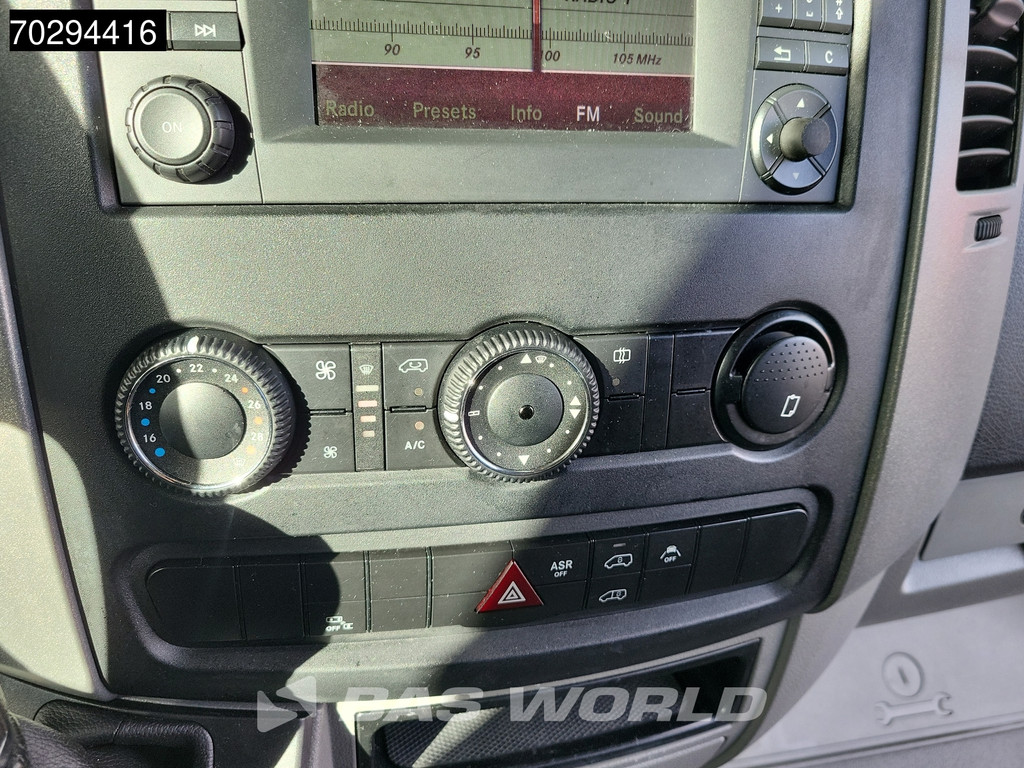 Mercedes-Benz Sprinter 516 CDI Dubbellucht Automaat Laag Dak L2H1 Trekhaak 160PK Airco Camera Euro6 L2 10m3 Airco Trekhaak 14