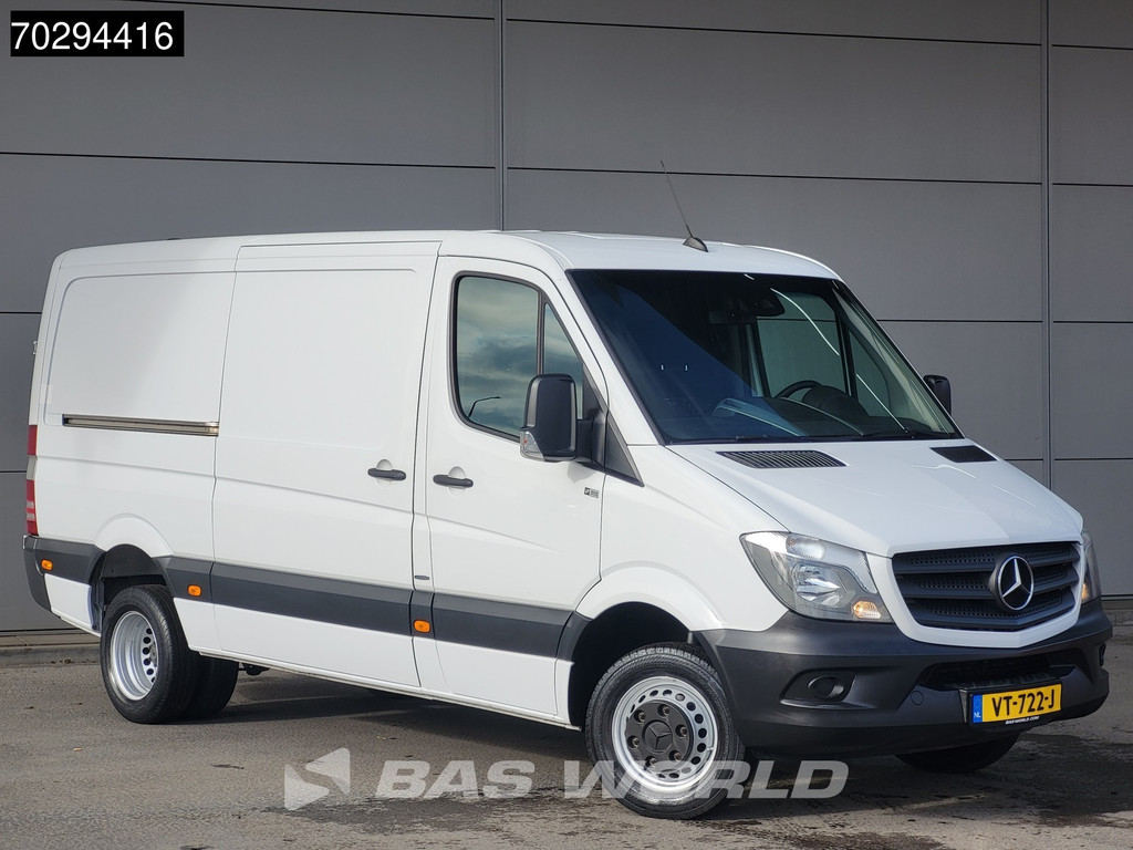 Mercedes-Benz Sprinter 516 CDI Dubbellucht Automaat Laag Dak L2H1 Trekhaak 160PK Airco Camera Euro6 L2 10m3 Airco Trekhaak 7