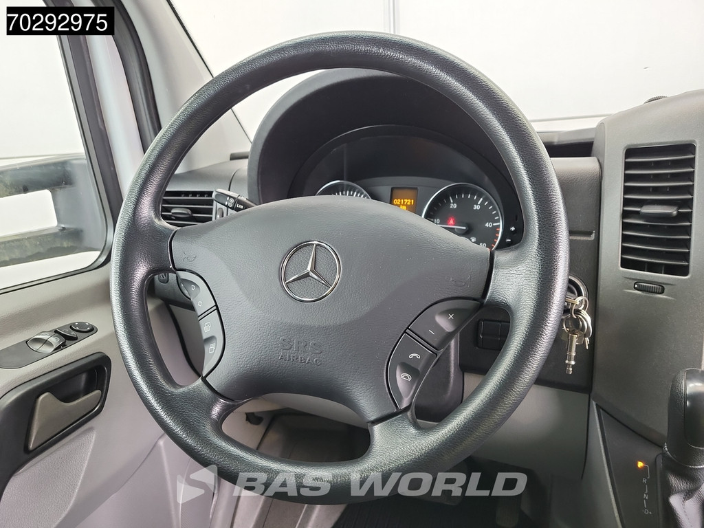 Mercedes-Benz Sprinter 516 CDI Laadklep Dubbellucht Automaat Trekhaak Bakwagen Airco Cruise DHollandia APK 06-2026 Euro6 Meubelbak Koffer 18m3 Airco Trekhaak Cruise control 16