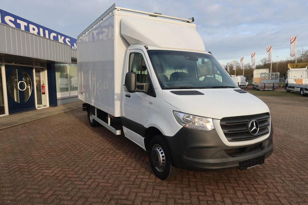 Mercedes-Benz Sprinter 519 CDI Bak + deuren, Montage /serviceauto + opstap + Imperial en opsteekrol C rijbewijs 20