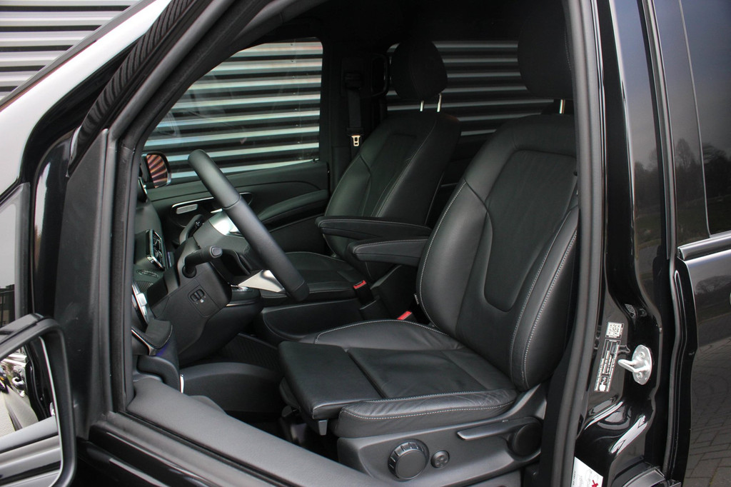 Mercedes-Benz V-KLASSE 300d 4X4 EXTRA LANG AMG DC 240PK L3H1 DUBBEL CABINE / JB-EDITION / BILSTEIN SCHROEFSET/ NIGHT EDITION/ FULL 14