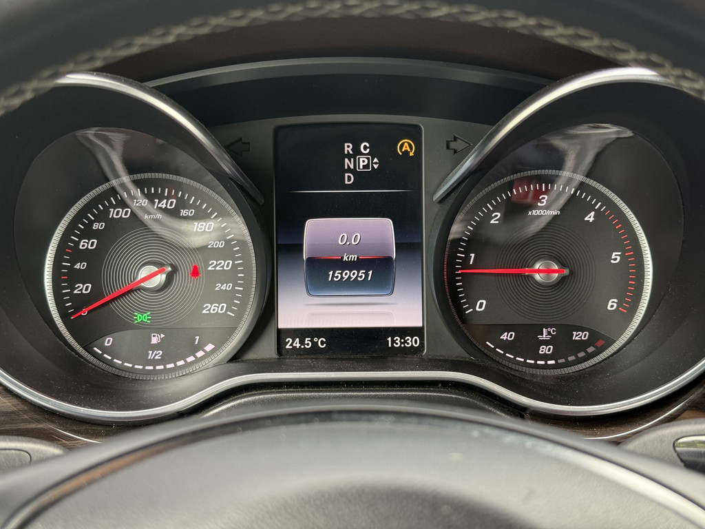 Mercedes-Benz V-klasse 250 BlueTEC Lang Avantgarde Edition | MARGE | Adapt. Cruisec. | Stoel vent. | 2x TV | 6 pers. | Trekhaak afn. 21