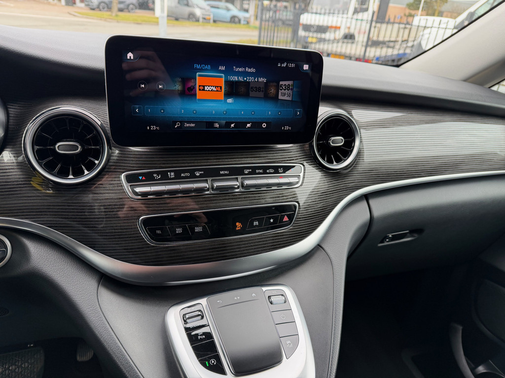 Mercedes-Benz V-klasse 300d 4-MATIC L3 XXL DC | Avantgarde | 360° Camera | Mbux 14