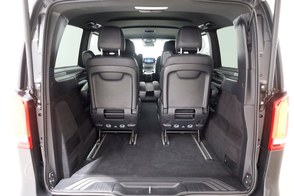 Mercedes-Benz V-klasse 300d 4-MATIC Lang Edition AMG Personenbus INCL. BTW/BPM 09-2021 17
