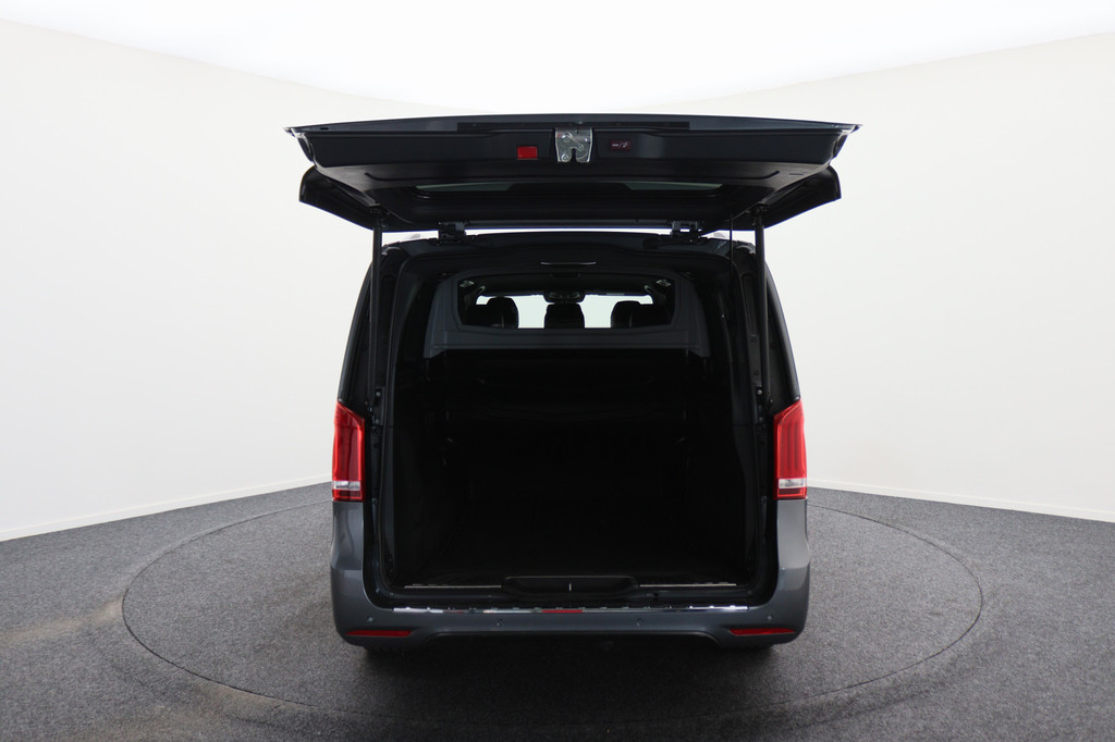 Mercedes-Benz V-klasse 300d Extra Lang DC Avantgarde Edition 2x Schuifdeur, Leer, Elektrische Stoelen, Apple Carplay, LED, Trekhaak, 19 20