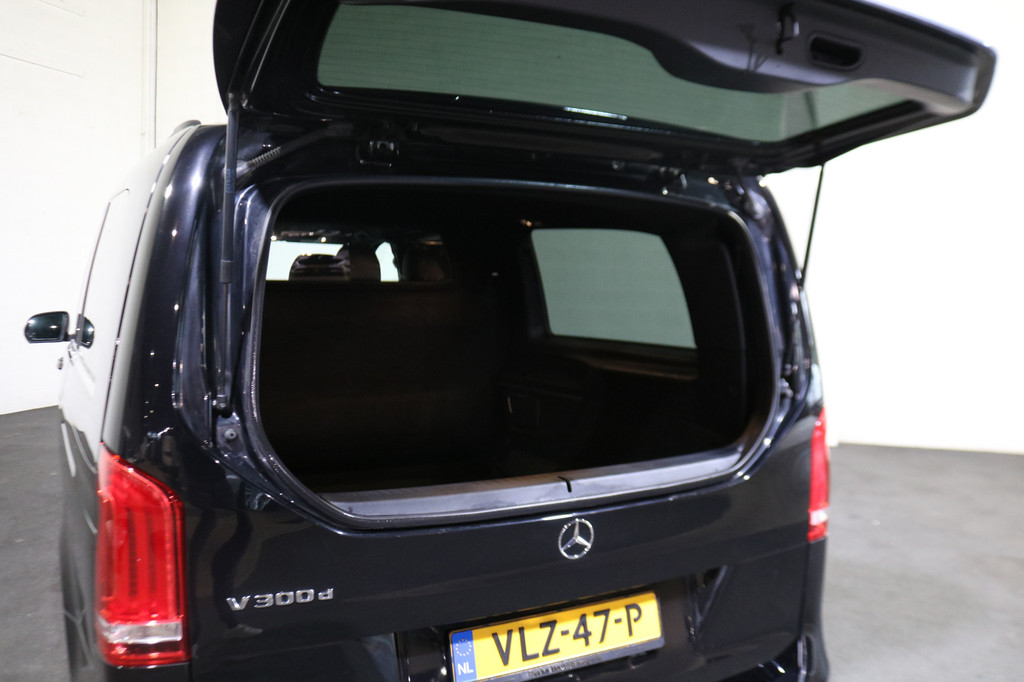 Mercedes-Benz V-klasse 300d Extra XL DC Avantgarde Edition AMG Burmester 21