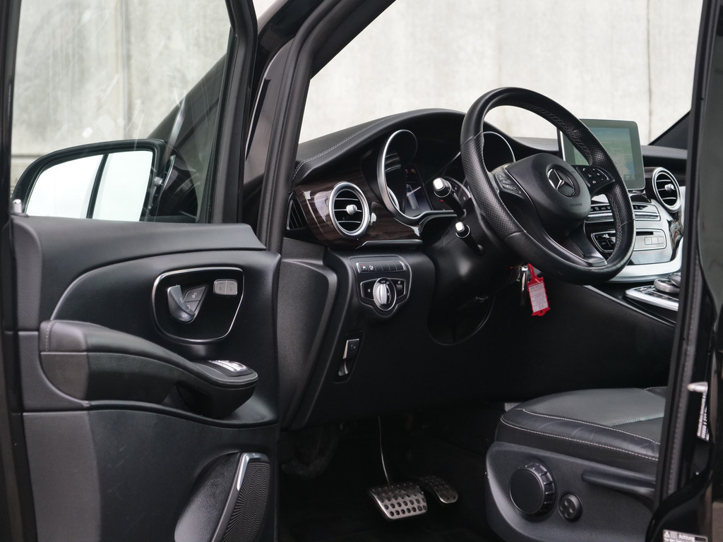 Mercedes-Benz V-klasse V250 | AMG | Incl BTW & BPM | 7-persoons | stoelkoeling | nette staat.. 18