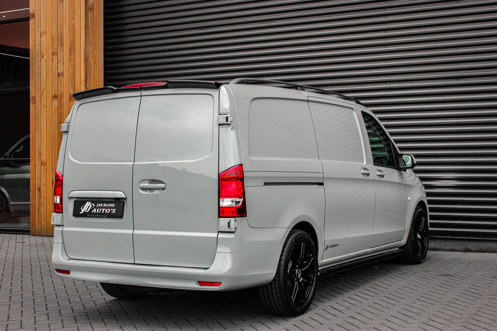 Mercedes-Benz VITO 119 CDI L2 4x4 SELECT LANG / BPM VRIJ / FULL BLACK OPS / VERLAAGD / AMG / SIDE-BARS / STUURVERWARMING / SPOILER 11