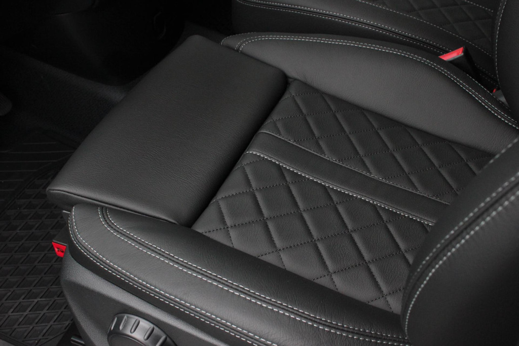 Mercedes-Benz VITO 119 CDI L2 4x4 SELECT LANG / BPM VRIJ / FULL BLACK OPS / VERLAAGD / AMG / SIDE-BARS / STUURVERWARMING / SPOILER 16