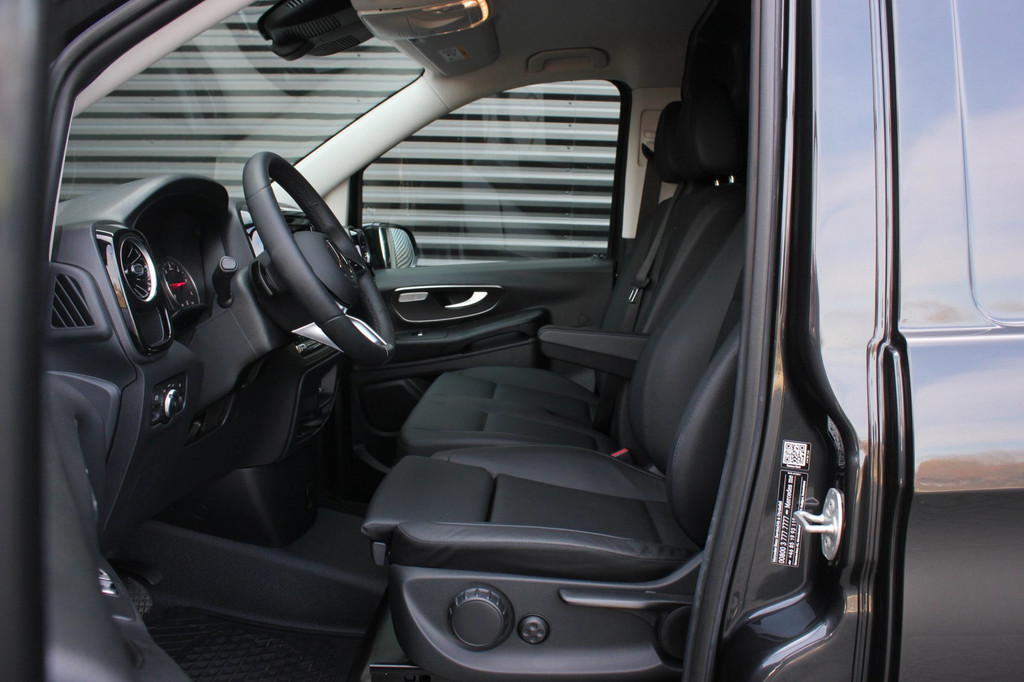 Mercedes-Benz VITO 119 CDI L3 4x4 SELECT LANG / BPM VRIJ / FULL BLACK OPS / VERLAAGD / AMG / SIDE- BARS / SPOILER / APPLE CARPLAY 14