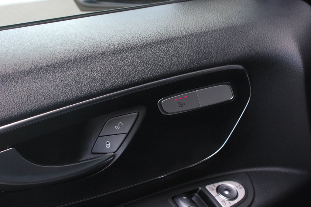 Mercedes-Benz VITO 119 CDI L3 4x4 SELECT LANG / BPM VRIJ / FULL BLACK OPS / VERLAAGD / AMG / SIDE- BARS / SPOILER / APPLE CARPLAY 17