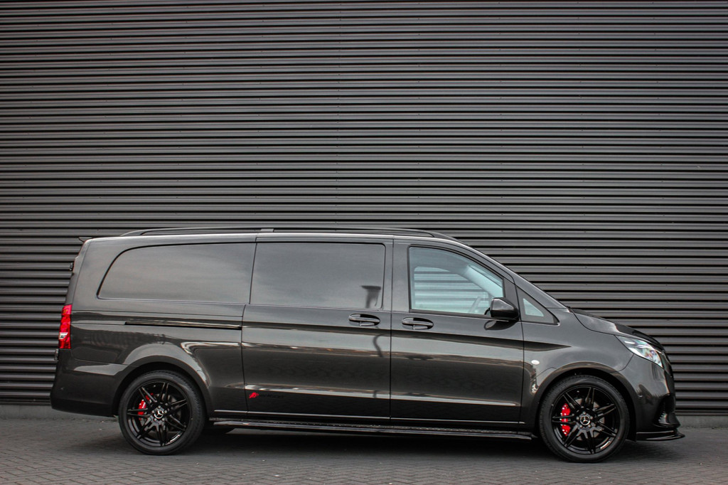 Mercedes-Benz VITO 119 CDI L3 4x4 SELECT LANG / BPM VRIJ / FULL BLACK OPS / VERLAAGD / AMG / SIDE- BARS / SPOILER / APPLE CARPLAY 6