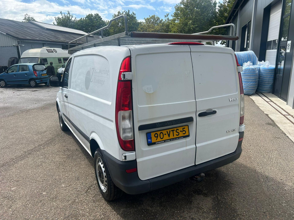 Mercedes-Benz Vito 109 CDI 320 6 bak 11
