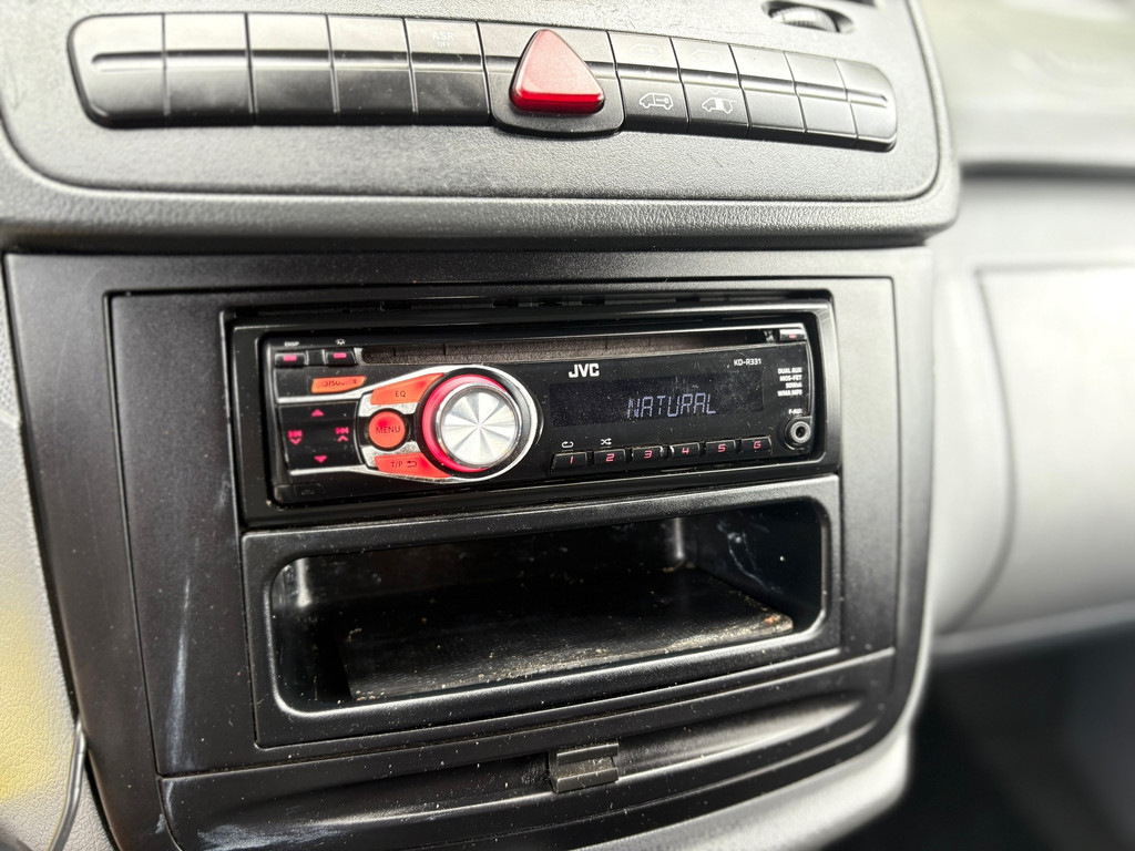 Mercedes-Benz Vito 109 CDI 320 Amigo|NAP|1e EIG|trekhaak met 2000KG trekgewicht|2 zitplaatsen|radio|elektrisch pakket 19