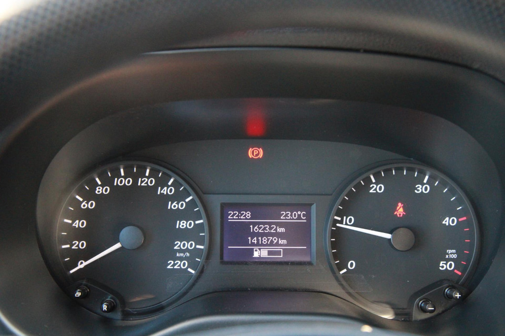 Mercedes-Benz Vito 109 CDI Functional L1H1 / Carplay Andriod / 18 velgen / Airco 11