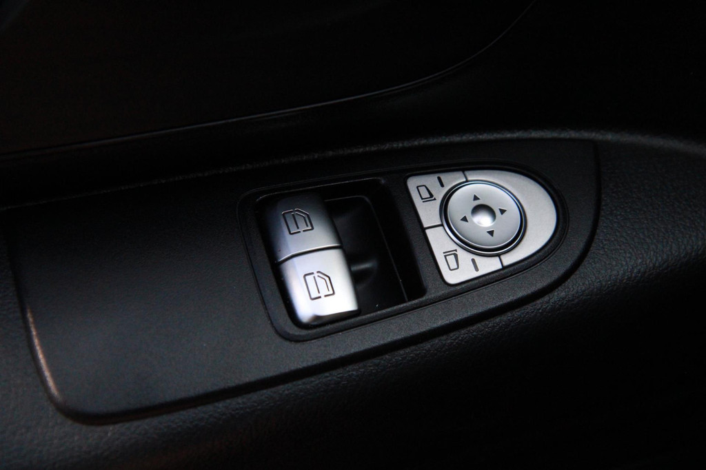 Mercedes-Benz Vito 109 CDI Functional L1H1 / Carplay Andriod / 18 velgen / Airco 15