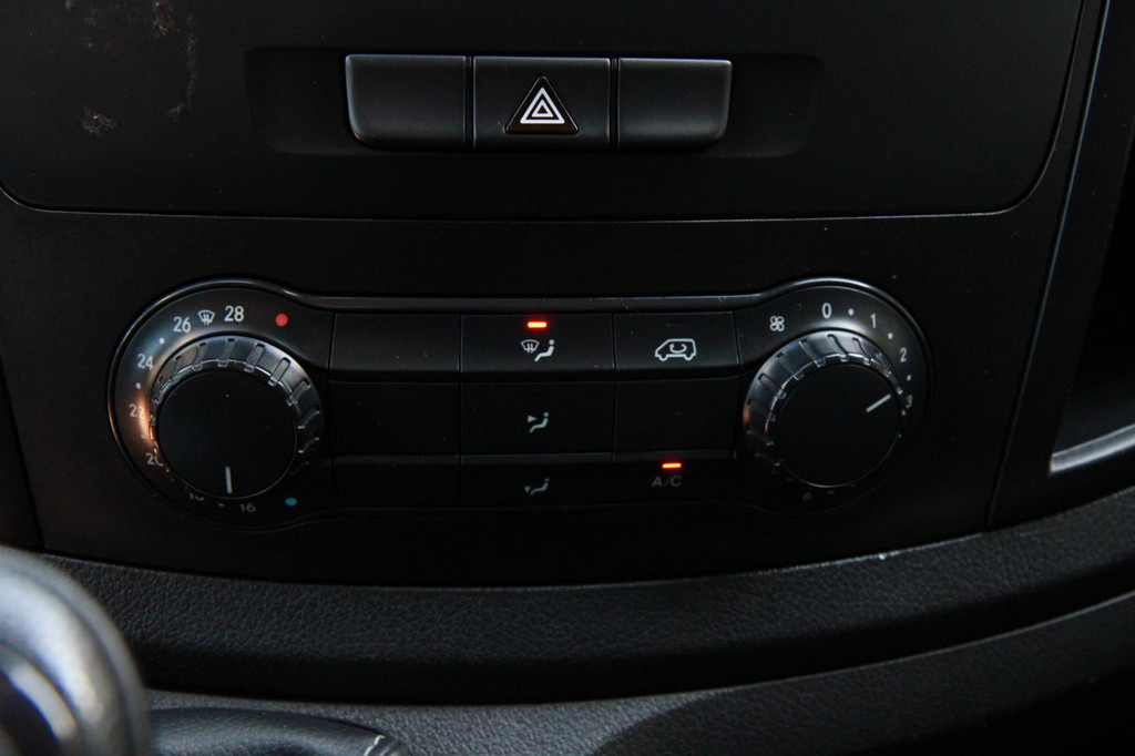 Mercedes-Benz Vito 109 CDI Functional L1H1 / Carplay Andriod / 18 velgen / Airco 19
