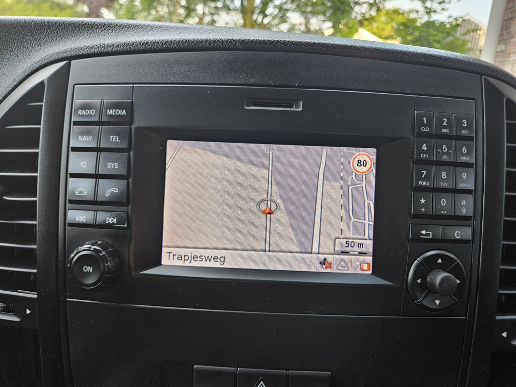 Mercedes-Benz Vito 109 CDI Functional Lang Trekhaak! Airco! NAP! Navigatie! Achterdeuren! 3-Zitplaatsen! 4