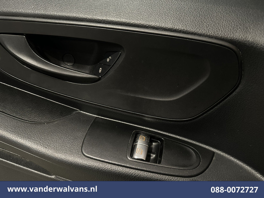 Mercedes-Benz Vito 109 CDI L2H1 Euro6 Airco | Navigatie | Trekhaak Bijrijdersbank 16