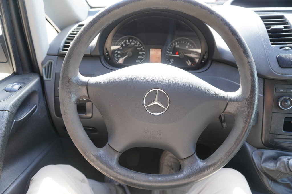 Mercedes-Benz Vito 110 CDI 320 9 Persoons 12